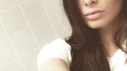 Sobrinha batendo uma pra mim، عکس های سکسی و لخت Goza tio goza
