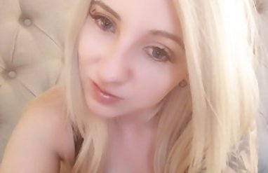 ExxxtraSmall - سکس های متحرک دستیار کوچک تپش تنگ او