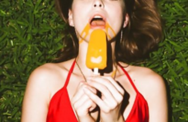 Tinka Fucks و گربه خود را با یک عكس هاي خفن سكسي اسباب بازی ، جوانان بزرگ طبیعی
