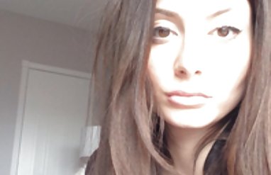 عمه هندی عکس سکسی زن های سن بالا خروس پسر جوان را استمنا می کند